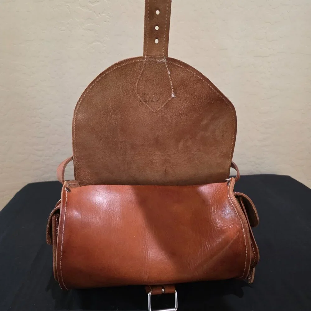 Vintage Handmade Hazelnut Brown Genuine Leather Barrel Purse Crossbody Bag